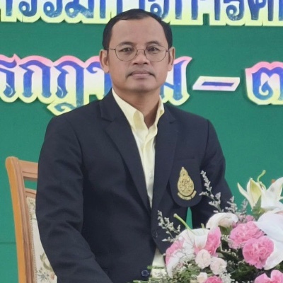 รูปผู้อำนวยการ