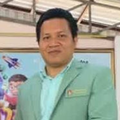 รูปผู้อำนวยการ