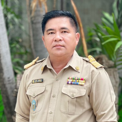 รูปผู้อำนวยการ