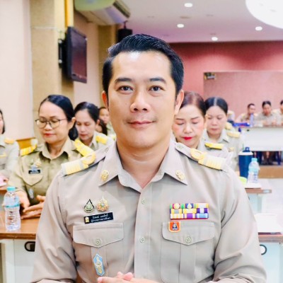 รูปผู้อำนวยการ