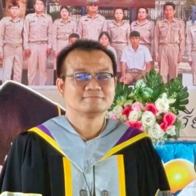 รูปผู้อำนวยการ