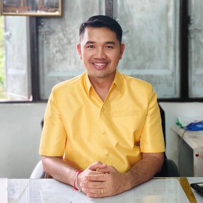 รูปผู้อำนวยการ
