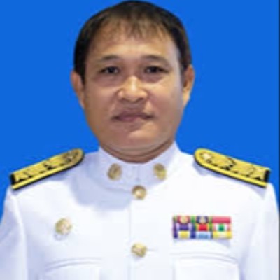 รูปผู้อำนวยการ