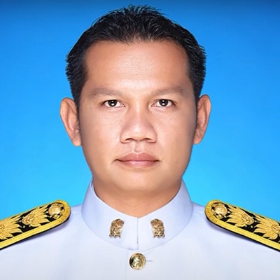 รูปผู้อำนวยการ