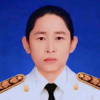 รูปผู้อำนวยการ