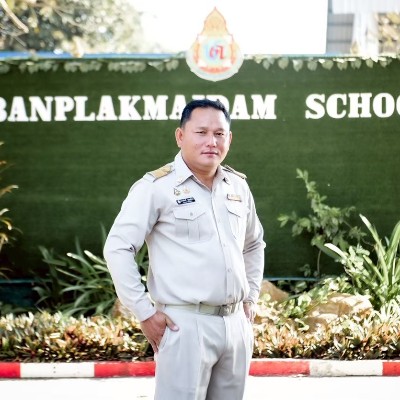 รูปผู้อำนวยการ