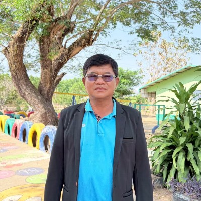รูปผู้อำนวยการ