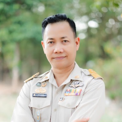 รูปผู้อำนวยการ