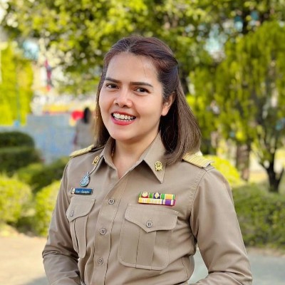 รูปผู้อำนวยการ
