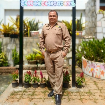 รูปผู้อำนวยการ
