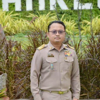 รูปผู้อำนวยการ
