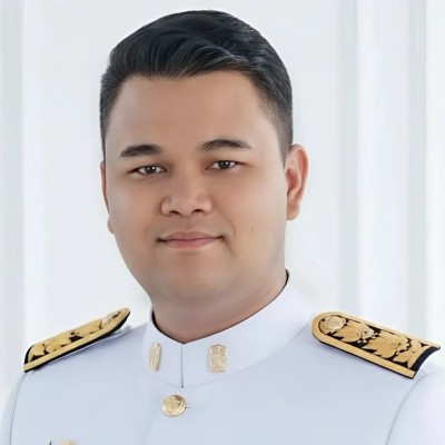 รูปผู้อำนวยการ