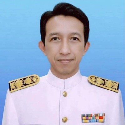 รูปผู้อำนวยการ
