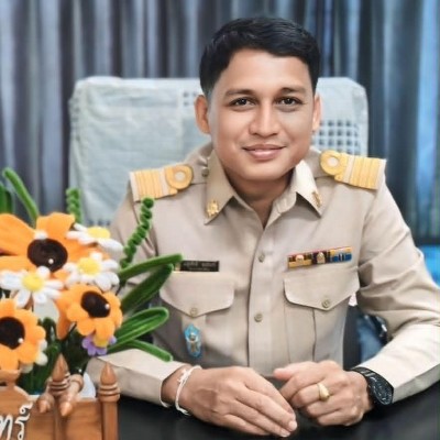 รูปผู้อำนวยการ