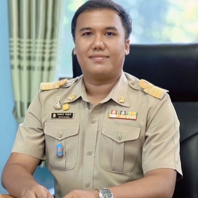 รูปผู้อำนวยการ