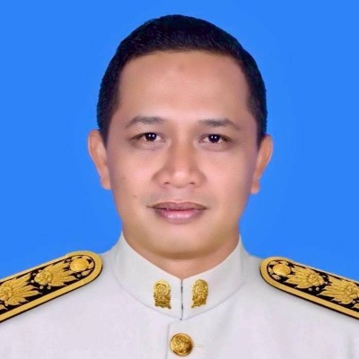 รูปผู้อำนวยการ