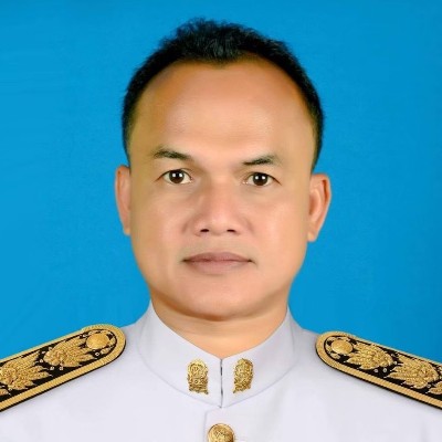 รูปผู้อำนวยการ